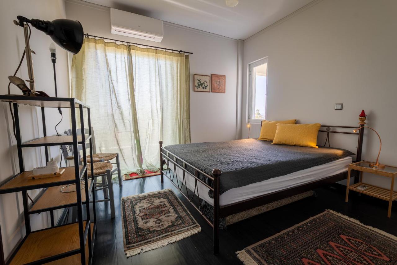 Spacious Apartment In Kavouri Athens Exterior photo