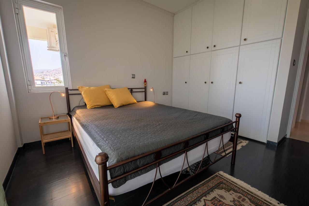 Spacious Apartment In Kavouri Athens Exterior photo
