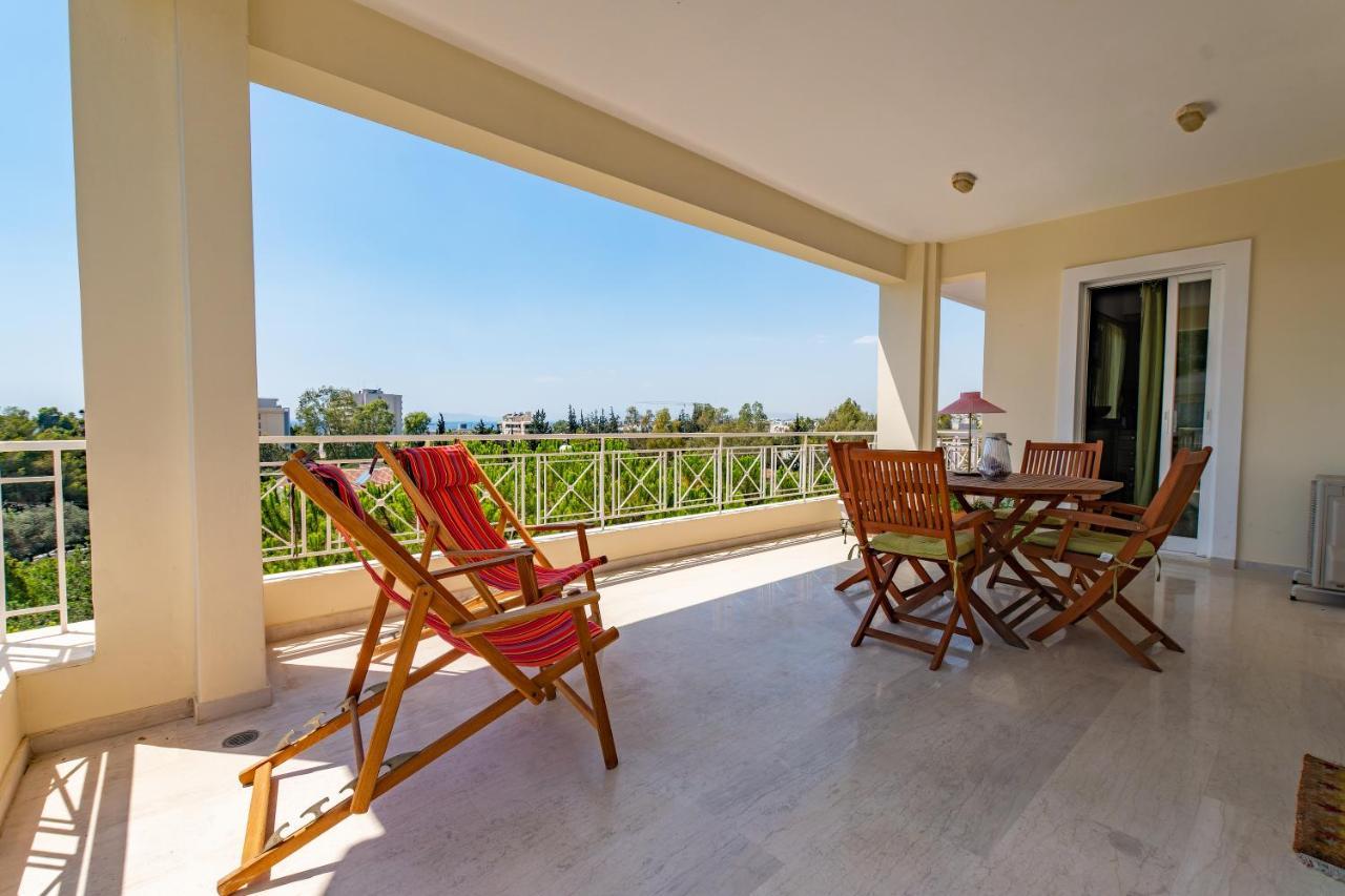 Spacious Apartment In Kavouri Athens Exterior photo